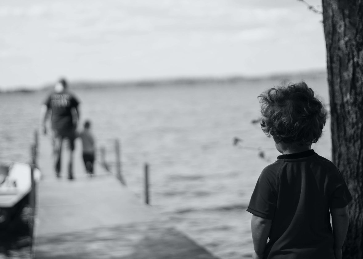 Μνεία σ΄αυτούς που έφυγαν χωρίς να δουν τη θέα.